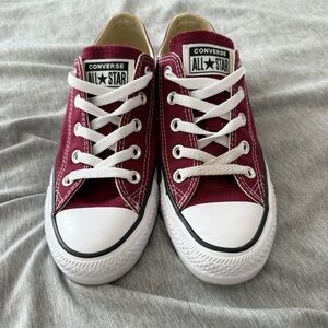 Converse All Star Low Top Burgundy Sneakers